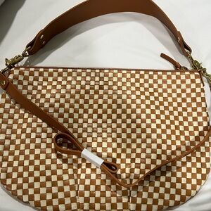 NWT Clare V natural and cream Moyen messenger